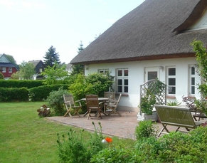 Ferienwohnung Wieck a. Darß Ferienwohnung Gartenblick 1