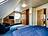 Schlafzimmer I mit TV und Safe