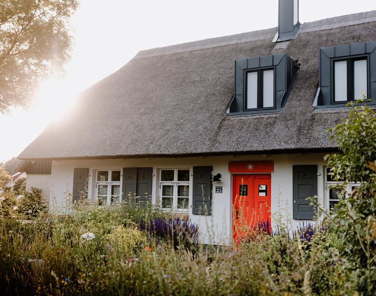 Ferienhaus Born a. Darß Landhaus Born - Ostsee-Urlaub in der Region Fischland-Darß-Zingst
