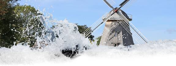 Mühlen, Windmühlen entlang der Ostsee