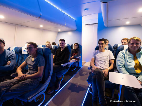 Flugsimulator Rostock - Passagierkabine / Board-Lounge