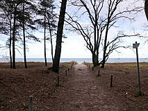 Baabe Strandzugang 11 (Aufnahme im Februar)