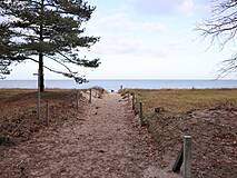 Baabe Strandzugang 6 (Aufnahme im Februar)