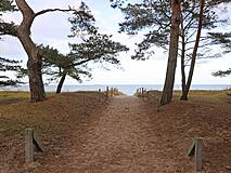 Baabe Strandzugang 7 (Aufnahme im Februar)