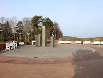 Baabe - Vorplatz am Strandzugang 4