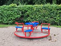 Spielplatz Breege-Juliusruh - Drehkarussell