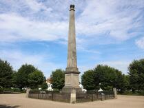 Putbus, Circus: Obelisk
