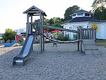 Spielplatz Sassnitz Strandpromenade - Spielturm