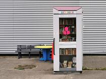 Bücherklappe in Barth