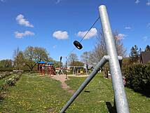 Spielplatz Ahrenshagen-Daskow - Seilrutsche
