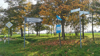 Interaktiver Lehrpfad - Erlebnispfad Trebeltal - Wegweiser