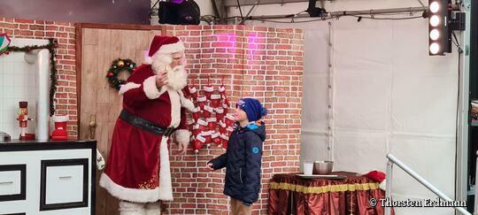 Grimmener Weihnachtsmarkt - Weihnachtsmann-Sprechstunde
