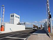 Kranichdorf - neue Brücke neben der alte Meiningenbrücke