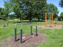 Calisthenics / Trimm-Dich-Platz Ribnitz-Damgarten - Barren