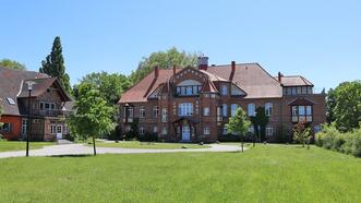 Historischer Rundgang Damgarten - Gutshaus Pütnitz