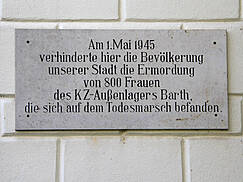 Schild am Rathaus Ribnitz