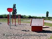 Spielplatz Ribnitz-Damgarten Ortsteil Borg - Ballkorb, Spielhaus