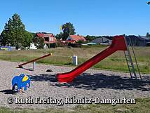 Spielplatz Ribnitz-Damgarten Ortsteil Borg - Wippen, Rutsche