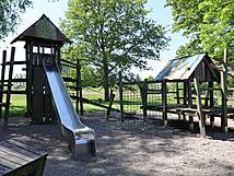 Spielplatz Damgarten Pütnitzer Straße - Rutsche, Kletternetz