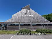 NAUTINEUM Aussenansicht Bootshalle  - Deutsches Meeresmuseum