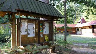 Naturlehrpfad Bremerhagen - Bienenerzeugnisse