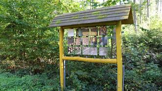 Naturlehrpfad Bremerhagen - Rohstoff Holz