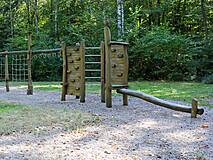 Waldspielplatz Bremerhagen - Kletterparkour