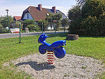 Spielplatz Schuenhagen – Federwippe