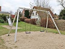 Spielplatz Boltenhagen Ortsteil Tarnewitz – Schaukeln