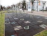 Aktivpromenade Heringsdorf - (8) Spielfläche für Gehirnjogging