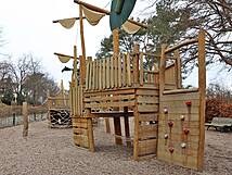 Piratenspielplatz Heringsdorf - Piratenschiff: Kletterwand