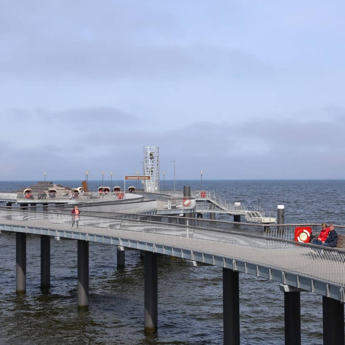 Seebrücke Koserow - Blick auf Brückenkopf