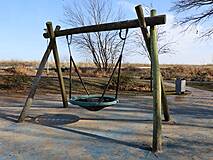 Mehrgenerationenspielplatz in Kölpinsee - Nestschaukel