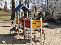 Kölpinsee: Spielplatz in der Strandstraße - Kletterturm