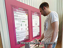 Museum der Illusionen Ückeritz Insel Usedom - Ambigramm