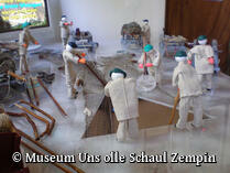 Museum "Uns olle Schaul" Zempin - das große Wintergarn eine Form der Eisfischerei
