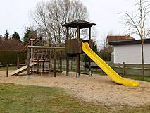 Kinderspielplatz »DDR 25« Zinnowitz - Spielturm
