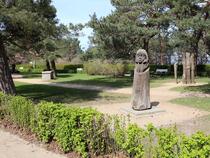 Holzskulptur - Wer weckt meine Sinne