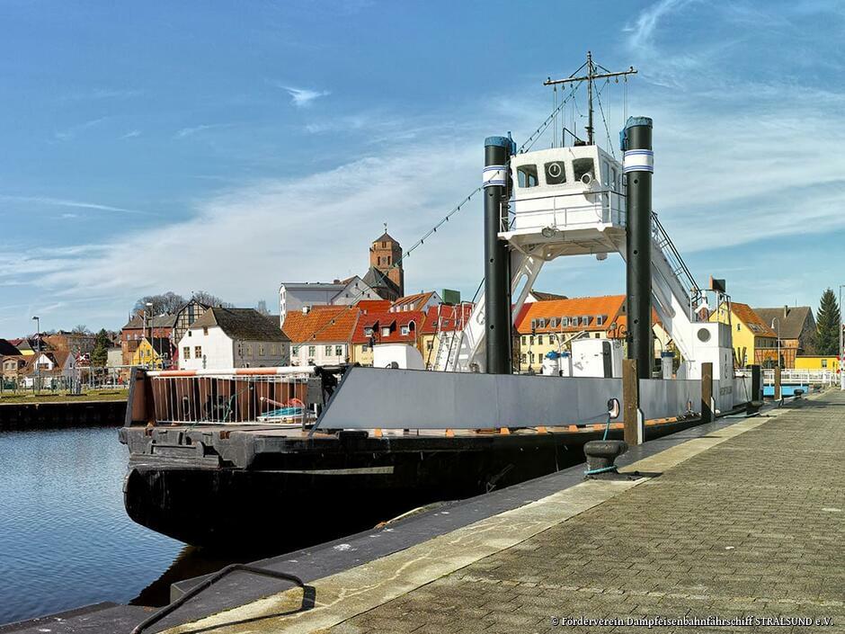 Das Dampfeisenbahnfährschiff STRALSUND