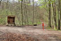 Naturlehrpfad um die Klosterteiche im Hütter Wohld - Insektenhotel