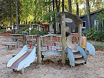 Spielplatz Graal-Müritz - Campingplatz - Spielturm für Kleinkinder