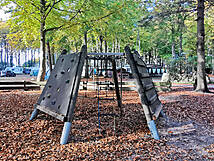 Spielplatz Graal-Müritz - Campingplatz - Kletterwände