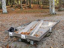 Spielplatz Wasserlandschaft Graal-Müritz - Deichtisch