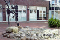 Brunnen Eulen-Mond-Mann 