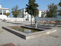 Wasserbecken im Kurhausgarten