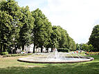 Brunnen im Rosengarten