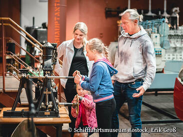 Schiffafhrtsmuseum Rostock - Familienausflug