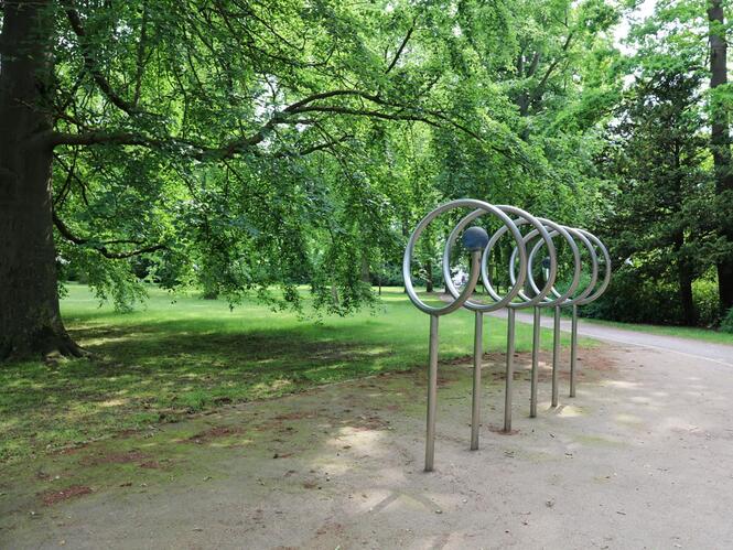 Spiel- und Sportgerät im Kurpark Warnemünde