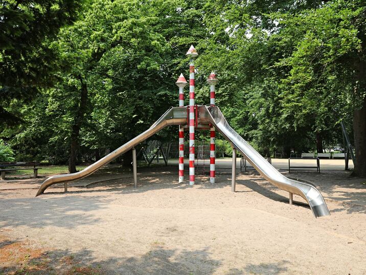 Kinderspielplatz im Kurpark in Warnemuende
