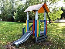 Spielplatz Mönchhagen - Kletterturm mit Rutsche